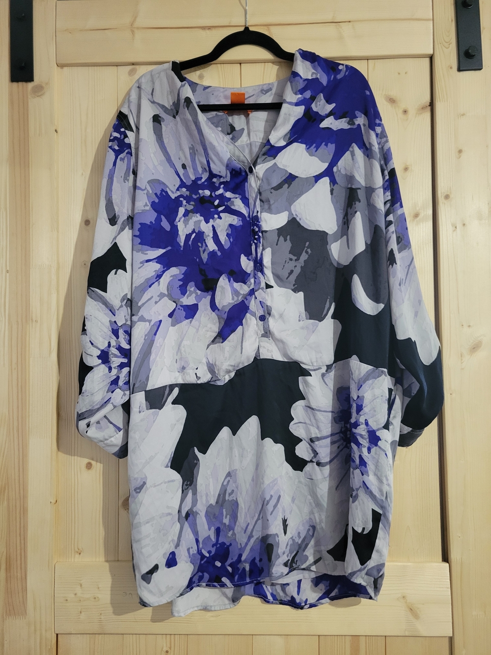 Floral Tunic Dress in Blue, White, Black